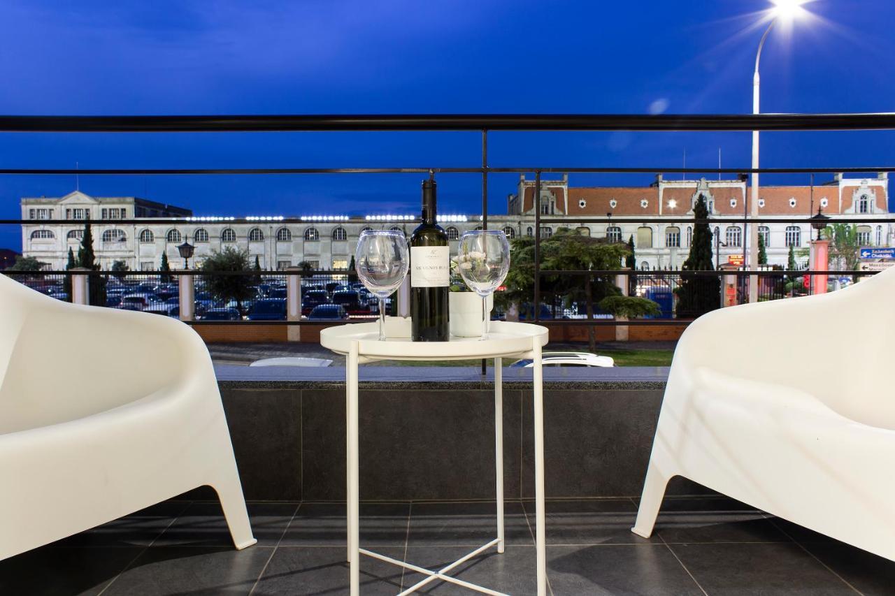 Portrait Apartment Thessaloniki Exterior photo